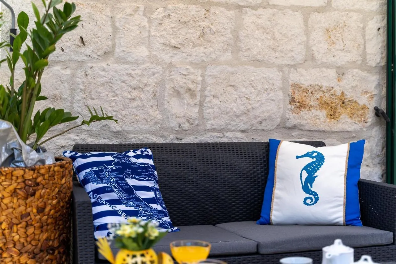 Split Beach Lux Apartment 0*,
