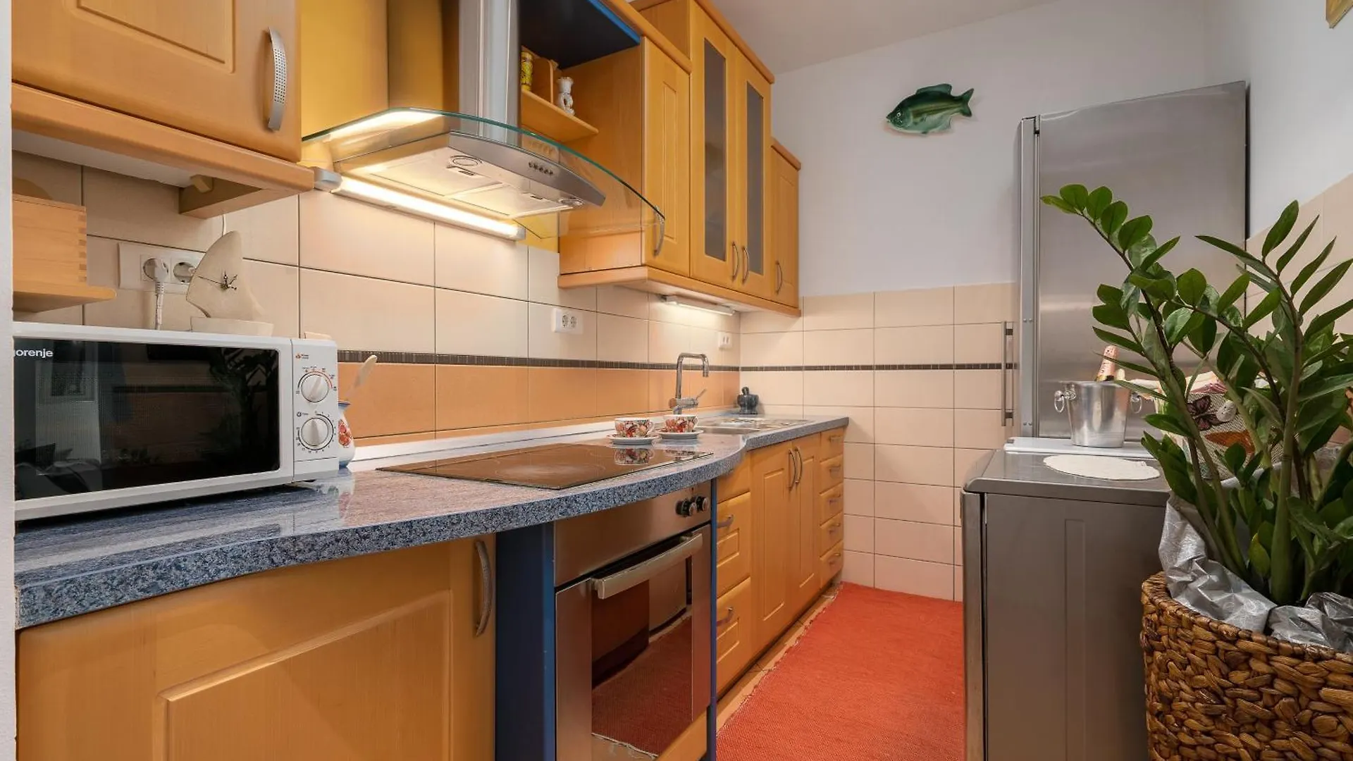 Split Beach Lux Apartment